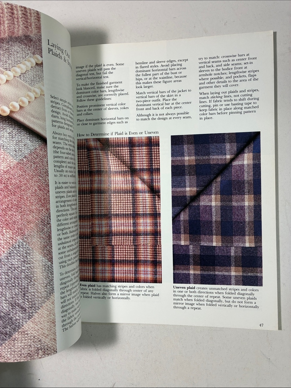 Singer Sewing Essentials Kit Guide - Red - Picture 9 of 13